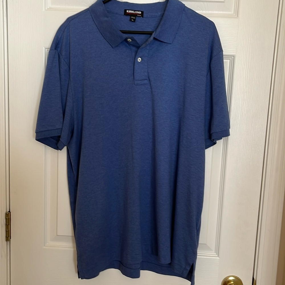 Men’s Kirkland blue polo XL like new 100% cotton